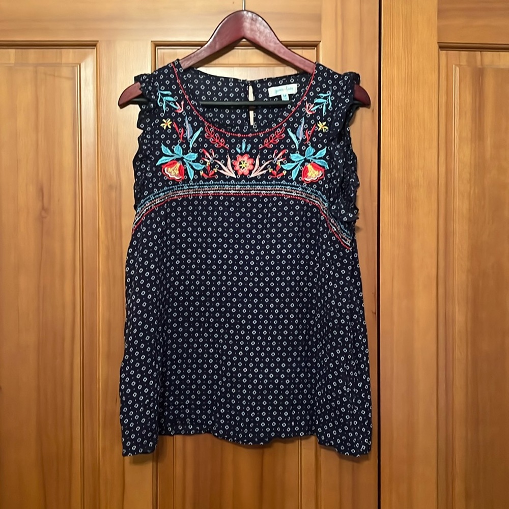Grace and lace spring blouse